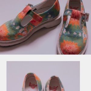 DR. MARTENS TIE DYE MARY JANES